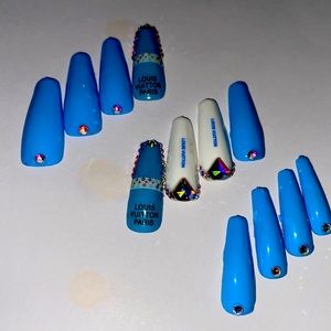 Artificial nails